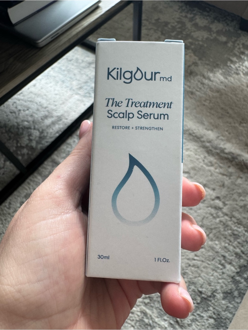 Kilgour MD The Treatment Scalp Serum — White & Light Blue